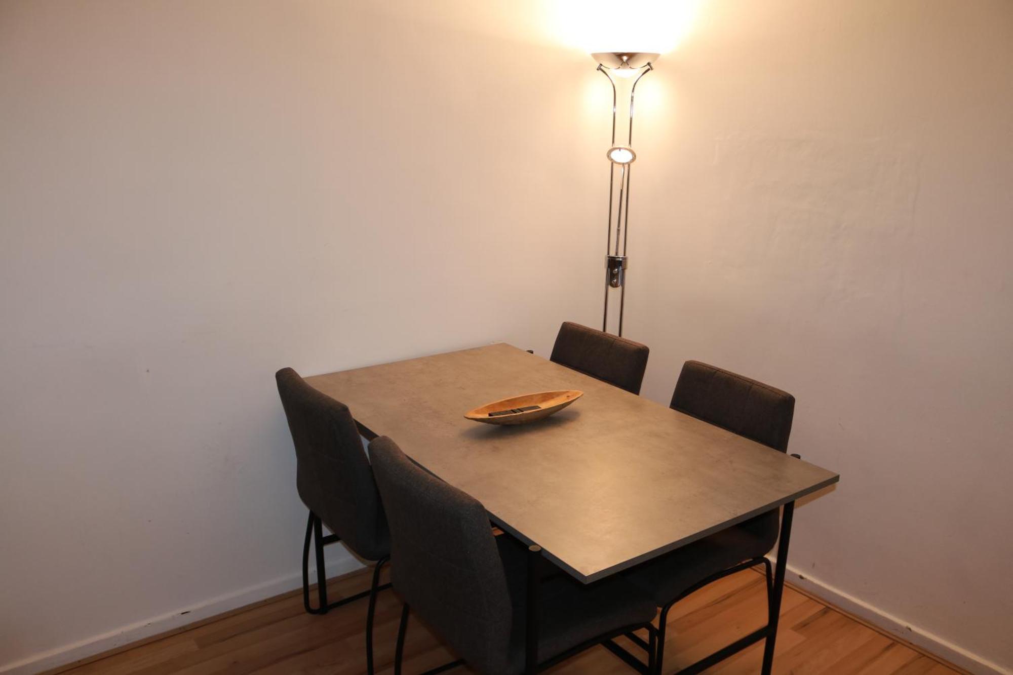 Cosy 2 Bed With Parking Near Piccadilly, Etihad Stadium And Coop Live Sleeps Up To 5 Villa Manchester Exterior photo